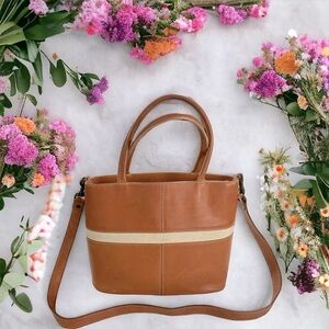GUIA'S Medium Tan Leather Crossbody Bag